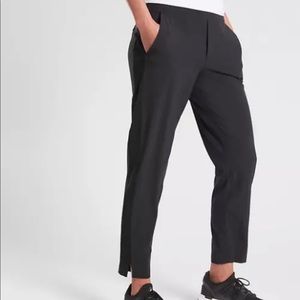 ATHLETA  Brooklyn Ankle Lightweight Pant